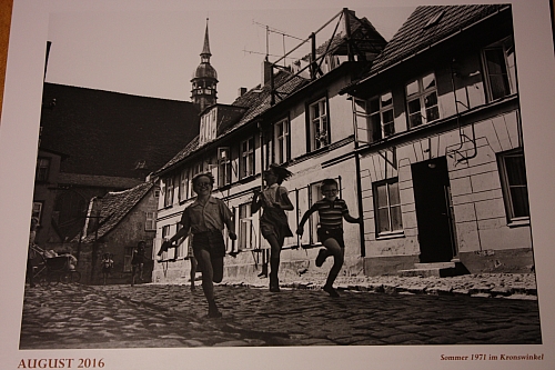 © <a class='unglow' target='_blank' href='https://de.wikipedia.org/wiki/Harry_Hardenberg'>Harry Hardenberg</a>
16.10.2015 23:05:24
Stralsund, wie es gestern war
Galerie