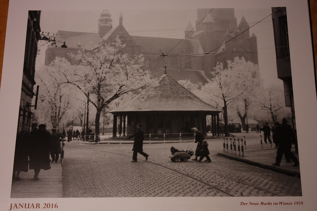 © <a class='unglow' target='_blank' href='https://de.wikipedia.org/wiki/Harry_Hardenberg'>Harry Hardenberg</a>
16.10.2015 23:06:54
Stralsund, wie es gestern war
Galerie © <a class='unglow' target='_blank' href='https://de.wikipedia.org/wiki/Harry_Hardenberg'>Harry Hardenberg</a>
16.10.2015 23:06:54
Stralsund, wie es gestern war
Galerie